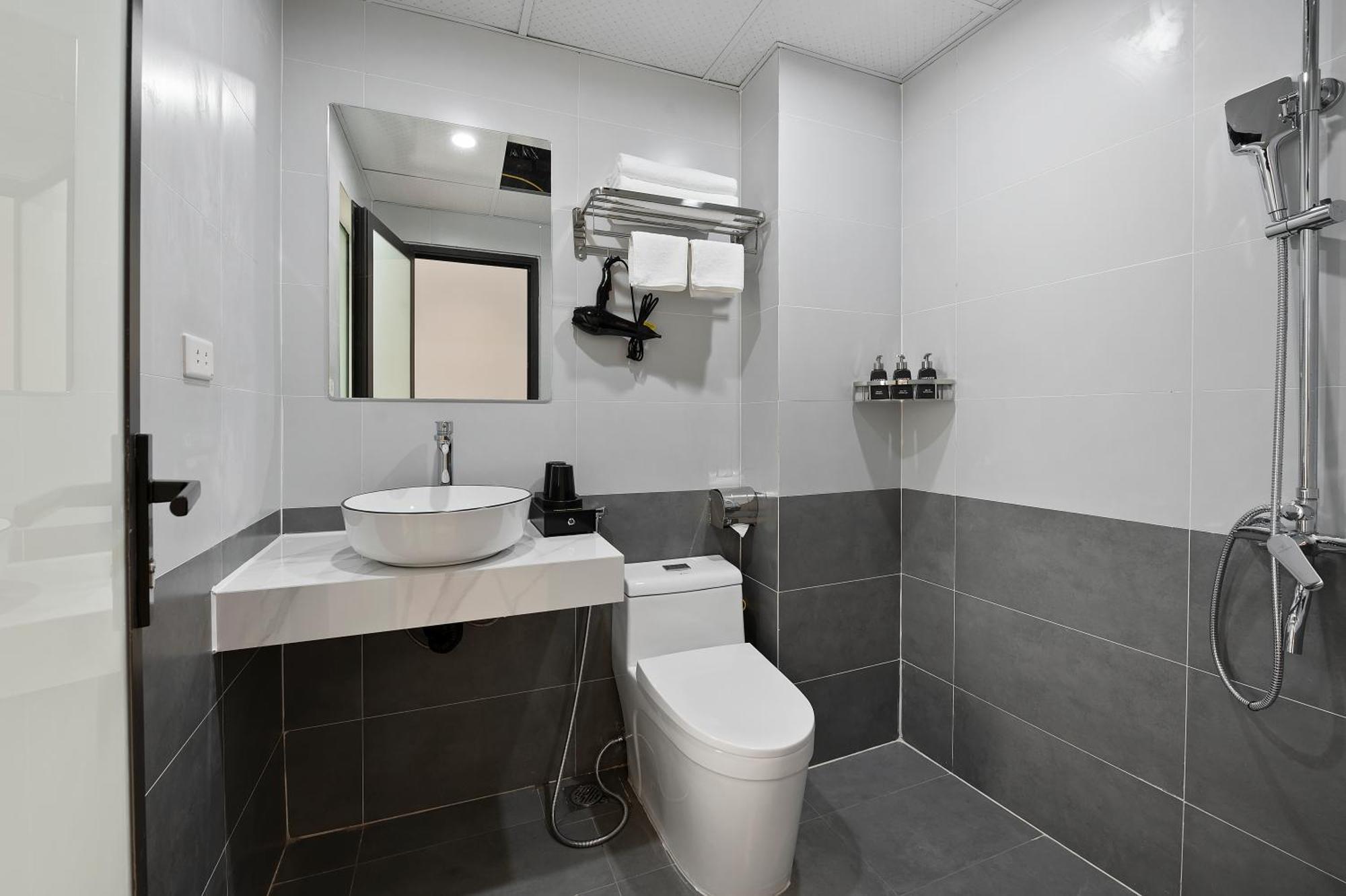 Lakeview Residence Hotel Hanoi Esterno foto